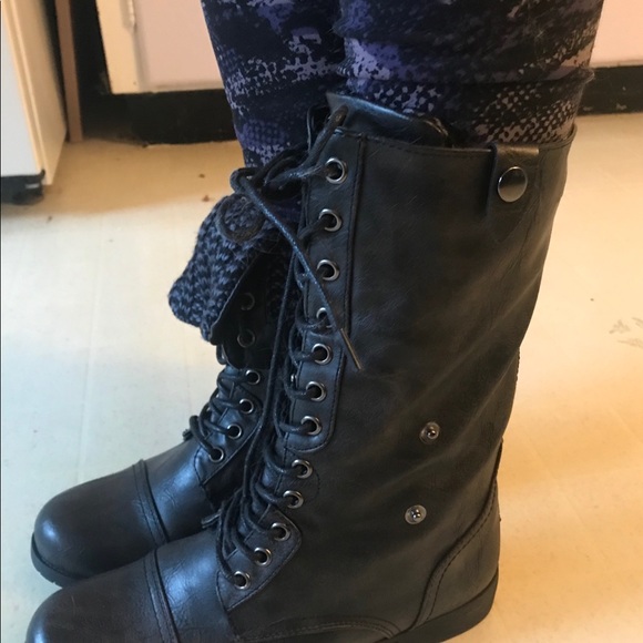 BNWT TAXI boots size 37 - Picture 2 of 4